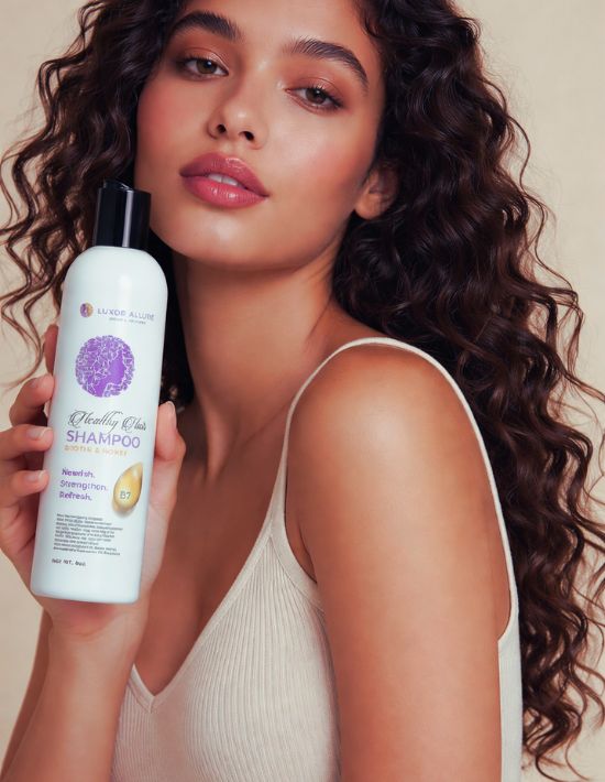 Luxor Allure Biotin Honey Shampoo Model